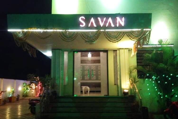 Hotel Savan & Sapna Lodge, Solapur 5